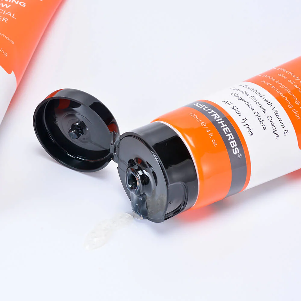 Vitamin C Face Cleanser - Image 2
